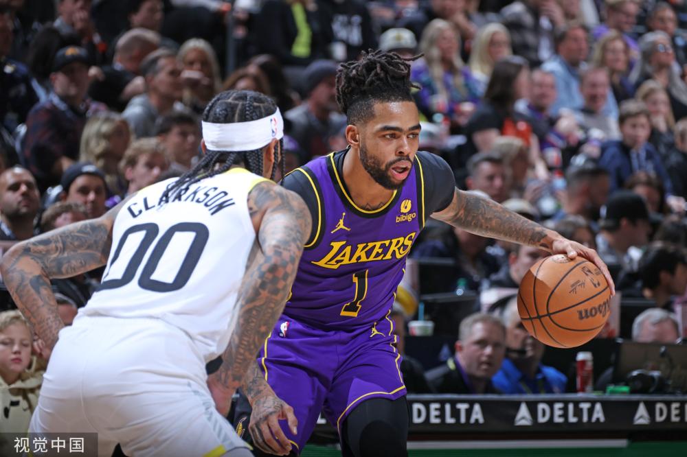 肃地追求了 肃地追求了