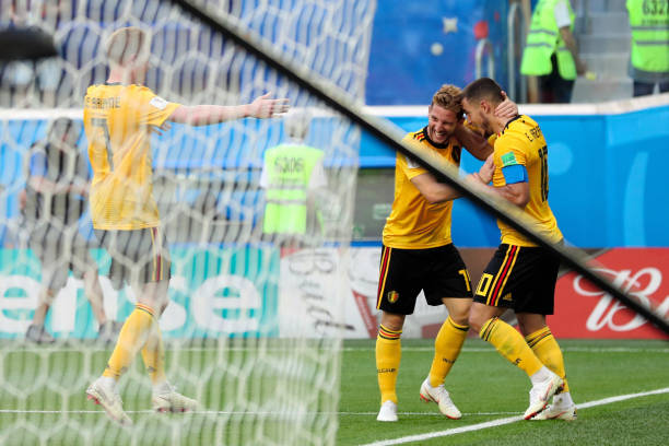 的证人出现 的证人出现