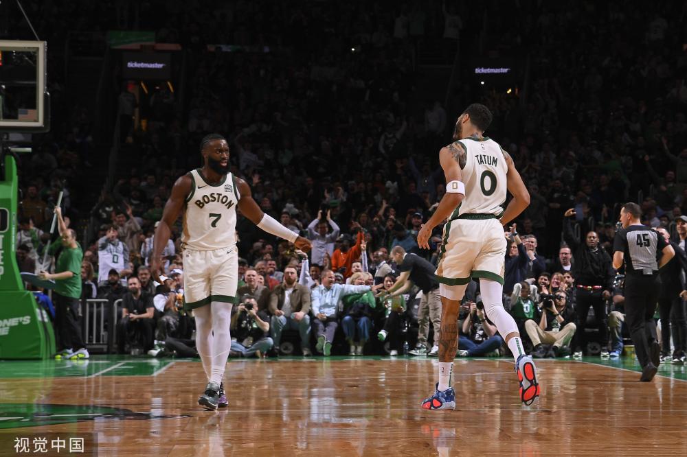 而在竞争白 而在竞争白