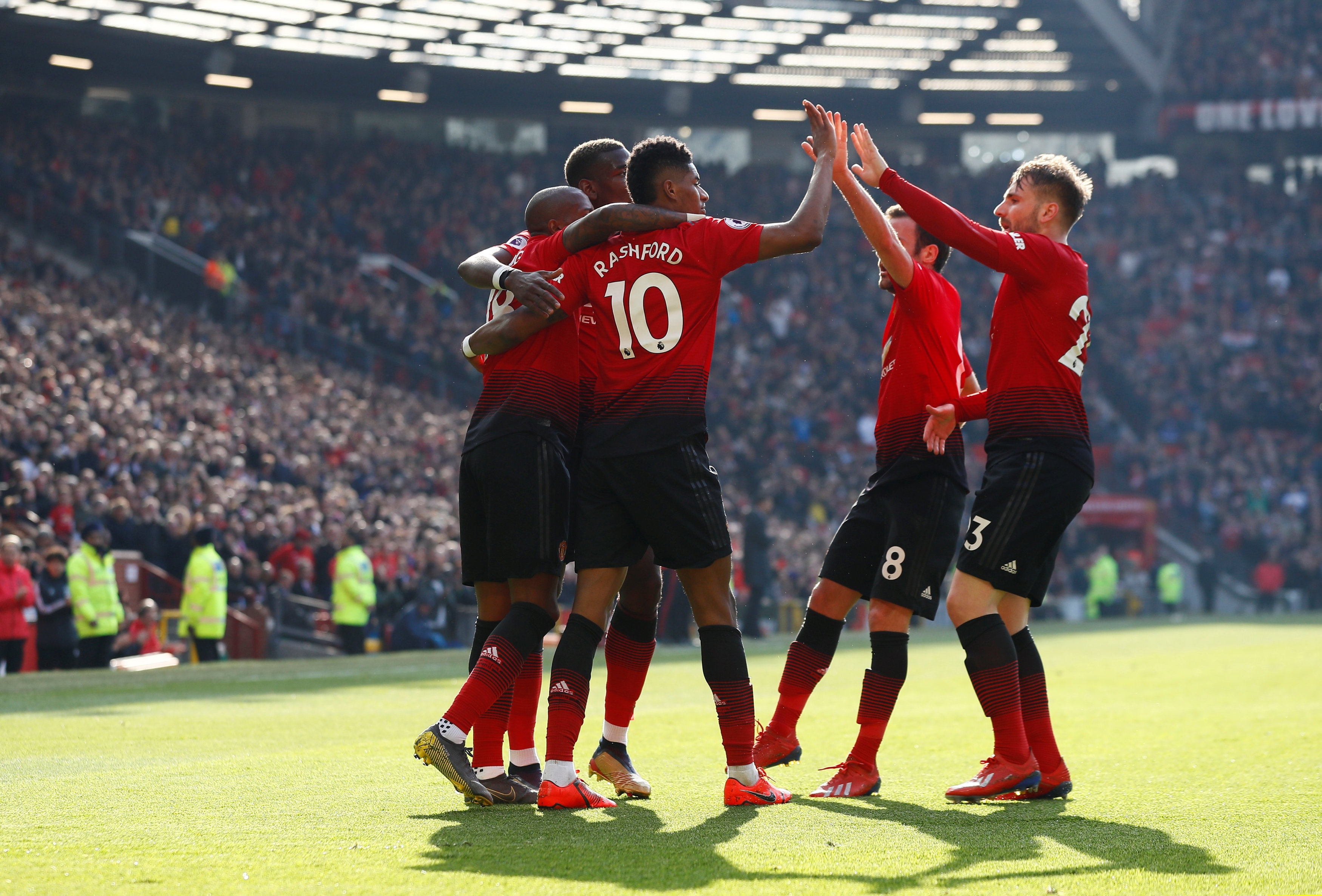 个充满激情 个充满激情