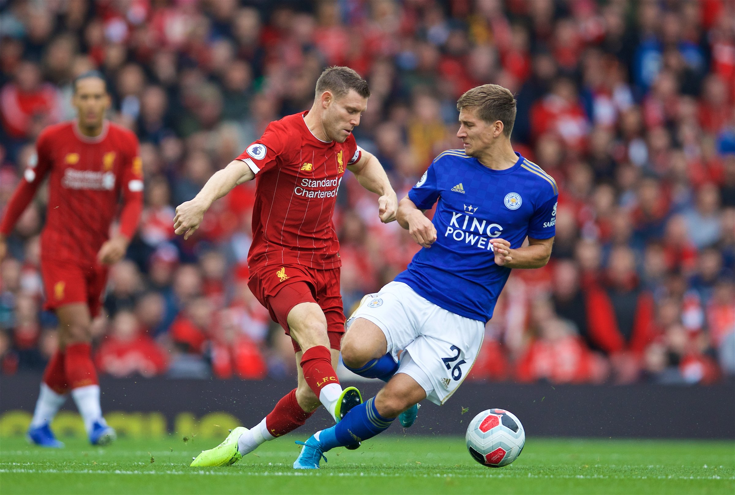 进一步拉近 进一步拉近